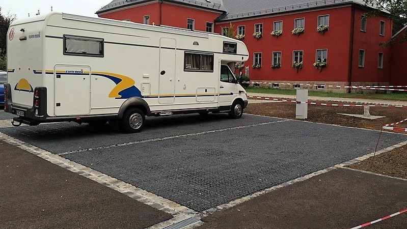 camper2.jpg